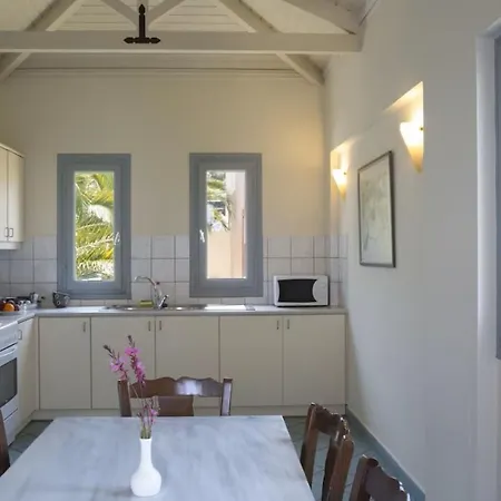 Mira Maizonettes Aparthotel Lefkada City
